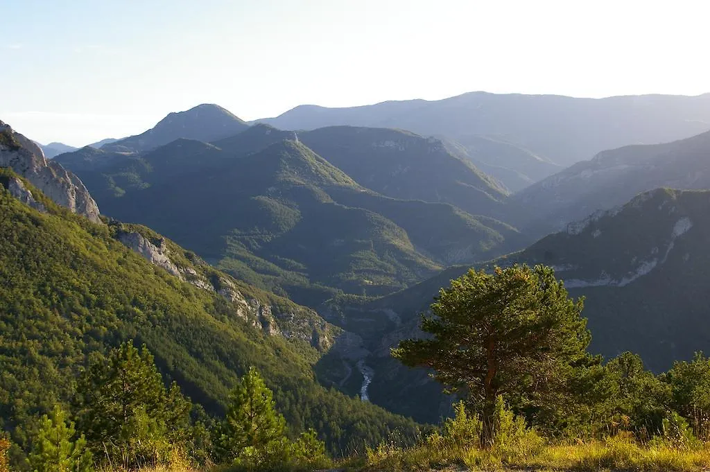 Nocleg ze śniadaniem Le Clos De L'Ambre Divajeu Francja